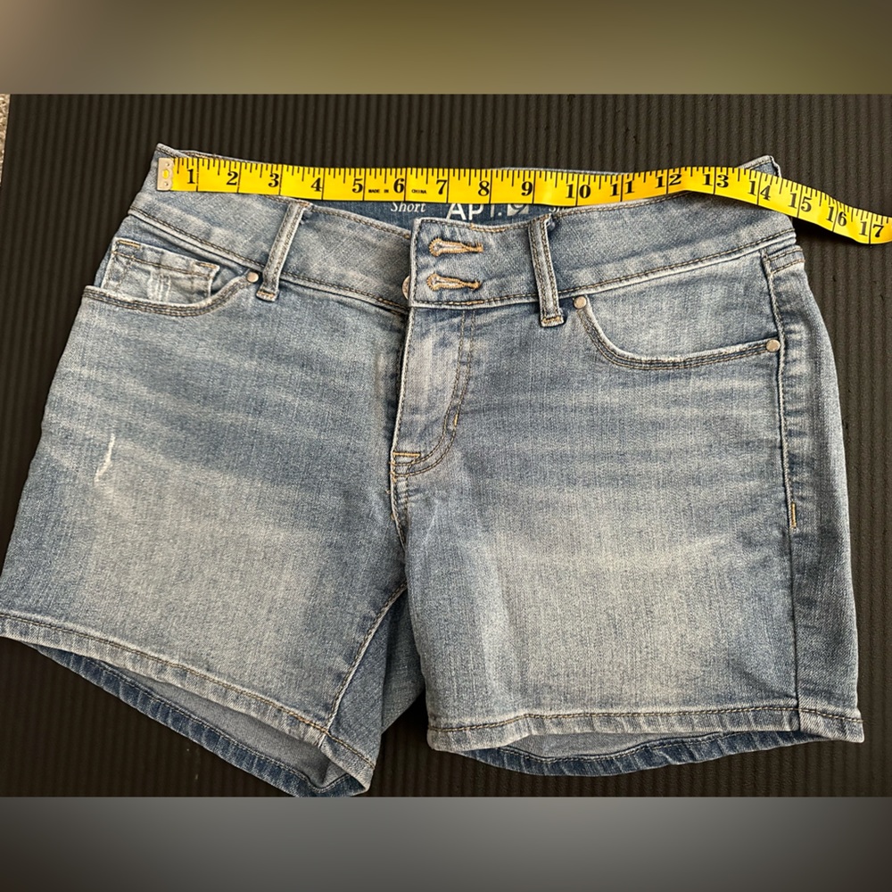 Apt. 9 Women's Blue Jean Shorts